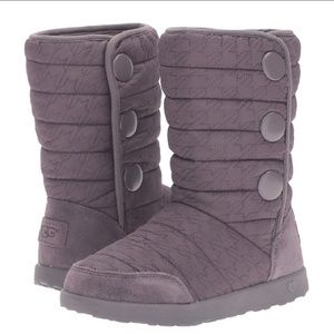 Super Cute Lavender Uggs